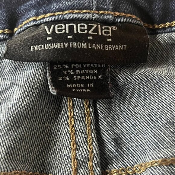 Venezia By Lane Bryant Denim Distressed Patchwork Jeans Womens Size 24 Blue - Picture 3 of 16